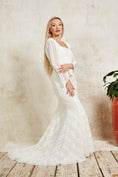 Load image into Gallery viewer, fishtail lace wedding dress