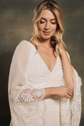 Load image into Gallery viewer, modern bohemian wedding dress with detachable angel sleeves
