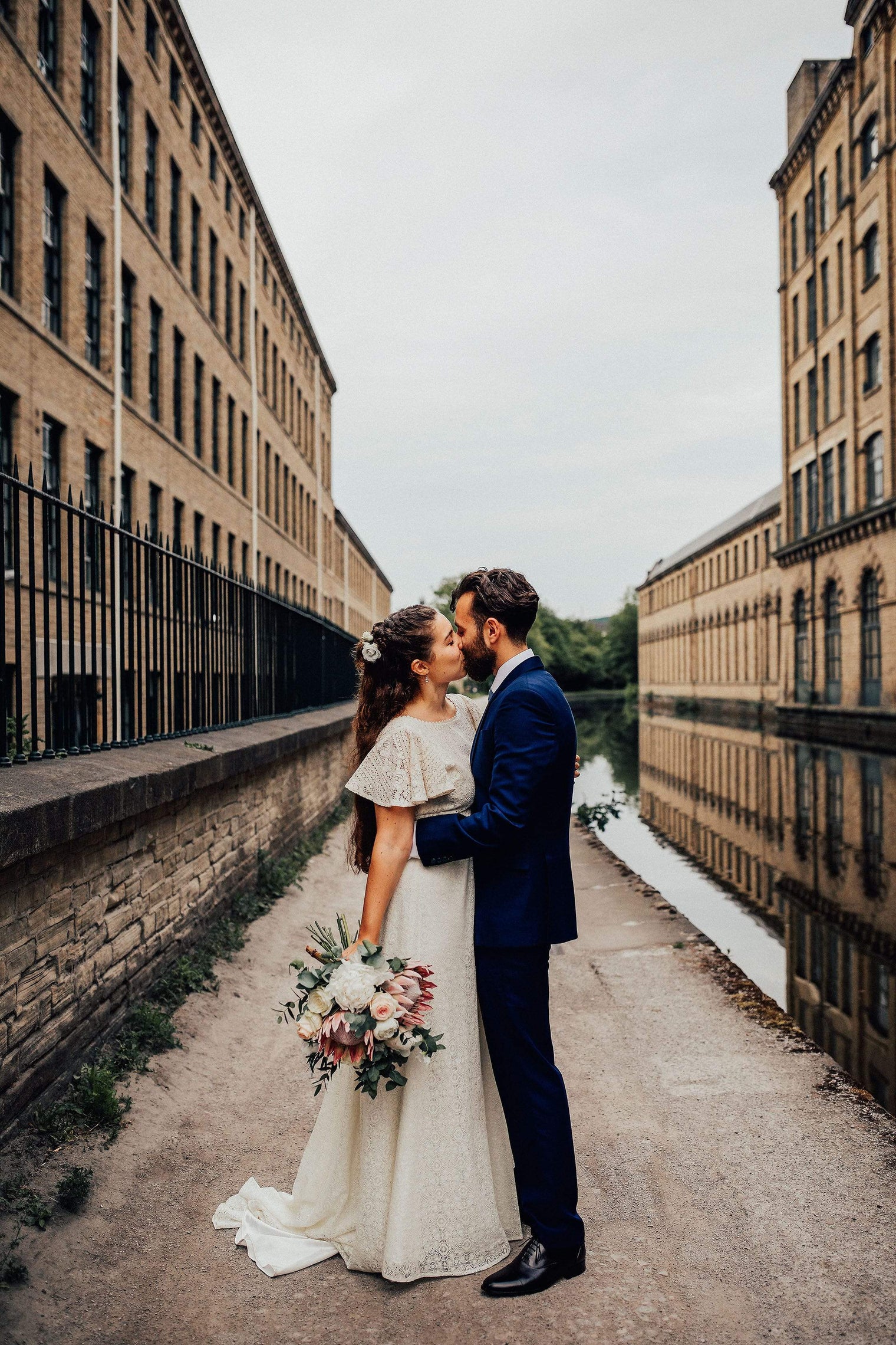 lace wedding dress