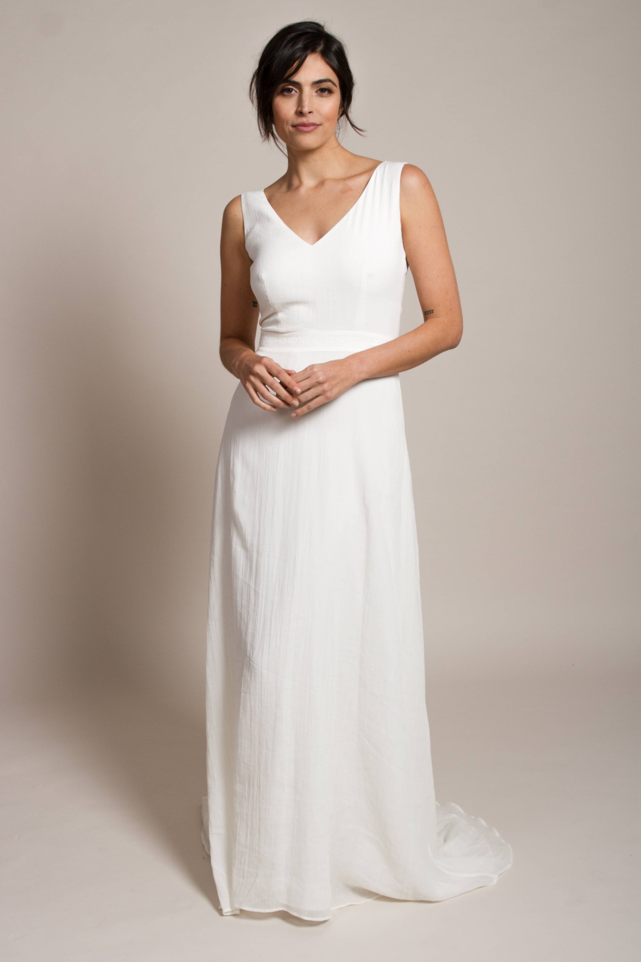 minimalist wedding dress