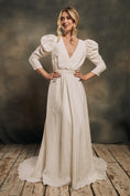 Load image into Gallery viewer, modern bohemian linen wedding dress with puffy sleeves
