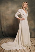 Load image into Gallery viewer, modern bohemian linen wedding dress with puffy sleeves
