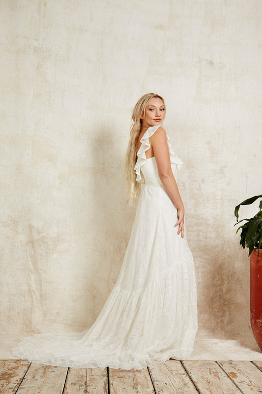 romantic lace wedding dress