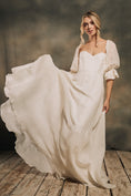 Load image into Gallery viewer, strapless wedding dress with detachable sleeves
