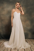 Load image into Gallery viewer, strapless wedding dress with detachable sleeves
