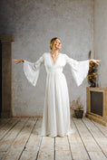 Load image into Gallery viewer, bohemian silk wedding dress with detachable sleeves
