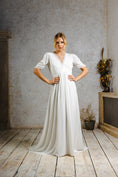 Load image into Gallery viewer, bohemian silk wedding dress with detachable sleeves
