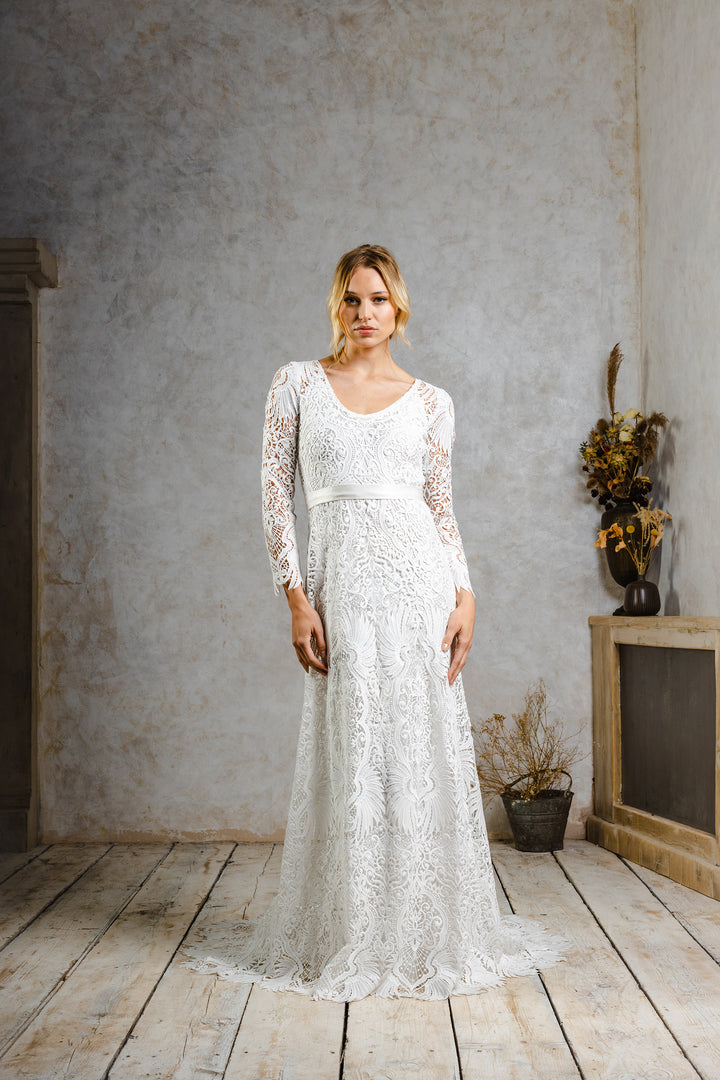 modern bohemian lace wedding dress